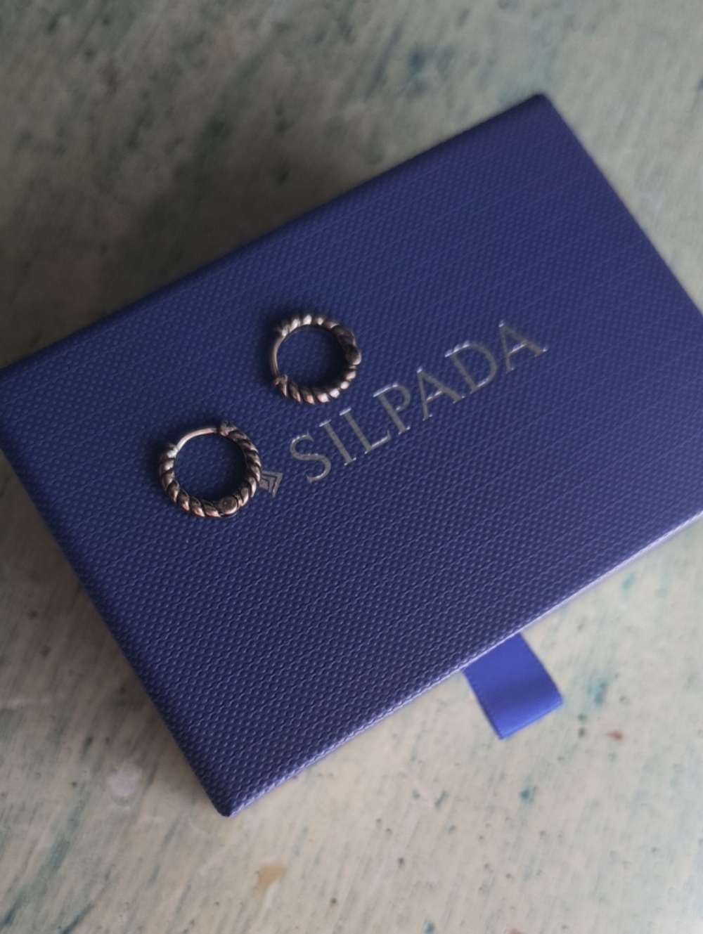 Silpada Huggies . 925